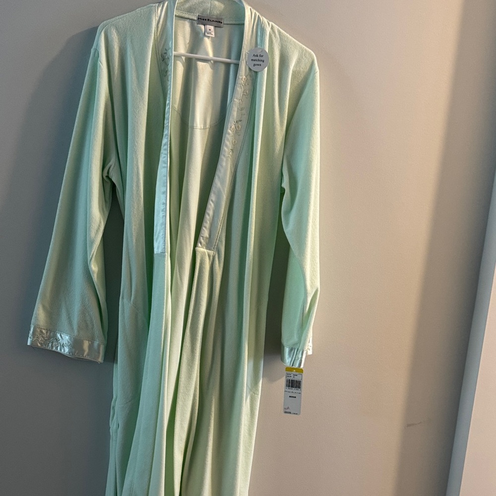 Miss Elaine Mint Green Long Satin-Trim Robe